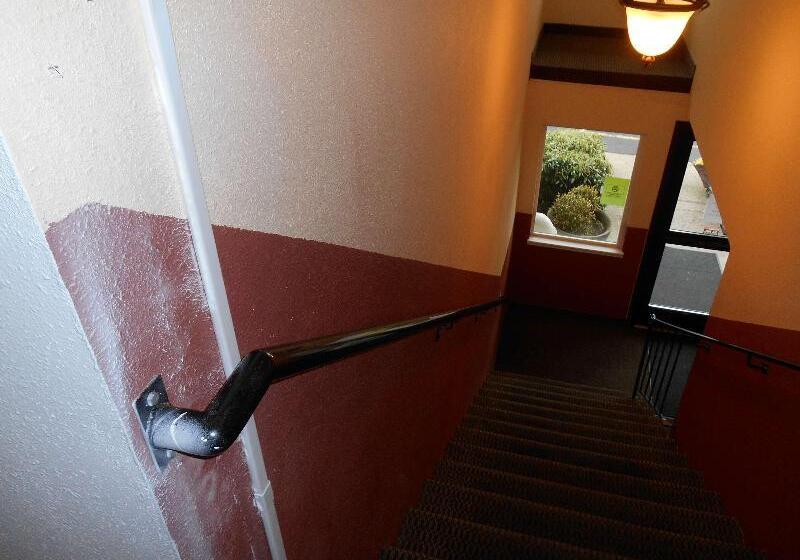 فندق Guesthouse Eugene Springfield