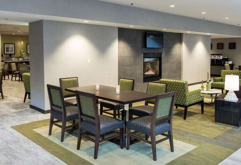 هتل Hampton Inn Chicago Downtown/magnificent Mile