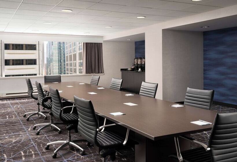 هتل Hampton Inn Chicago Downtown/magnificent Mile