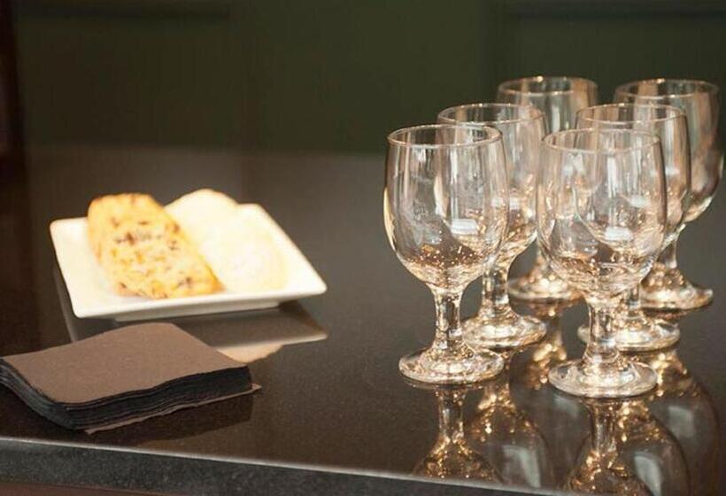 호텔 Hanover Inn Dartmouth