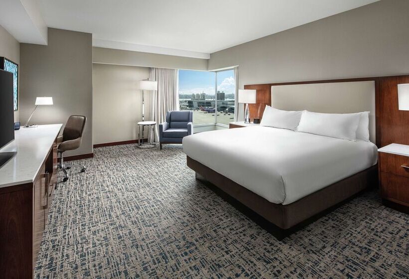 فندق Hilton Boston Logan Airport