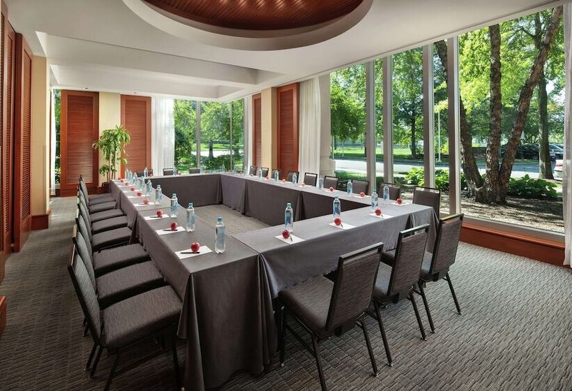 فندق Hilton Boston Logan Airport