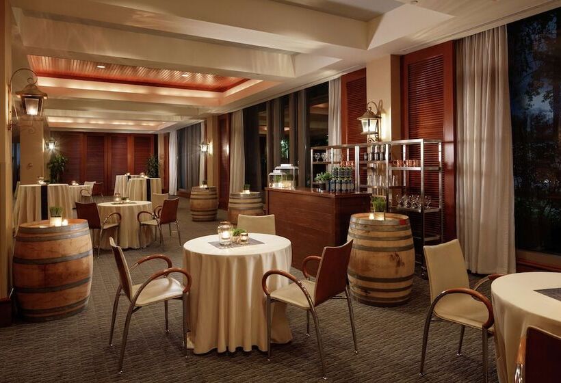 فندق Hilton Boston Logan Airport