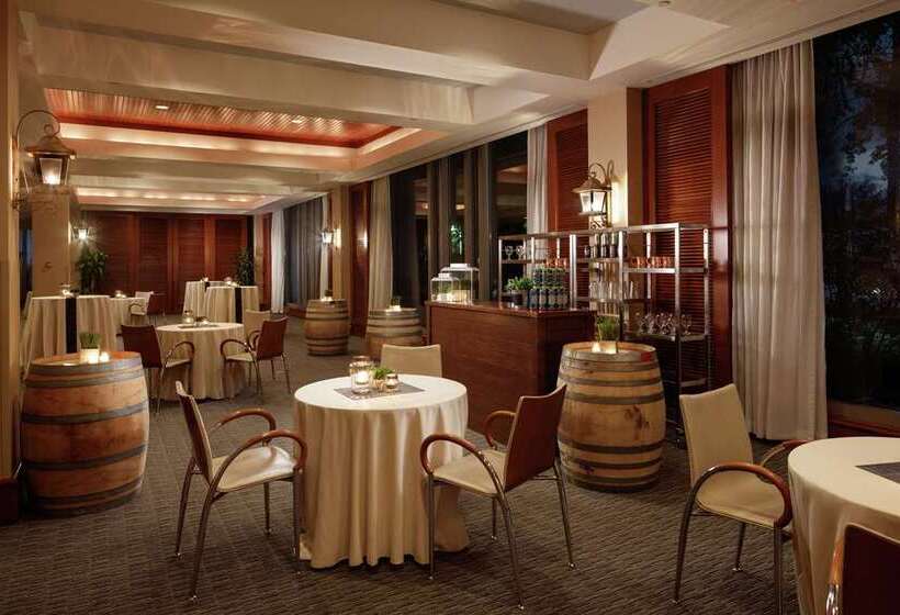 فندق Hilton Boston Logan Airport