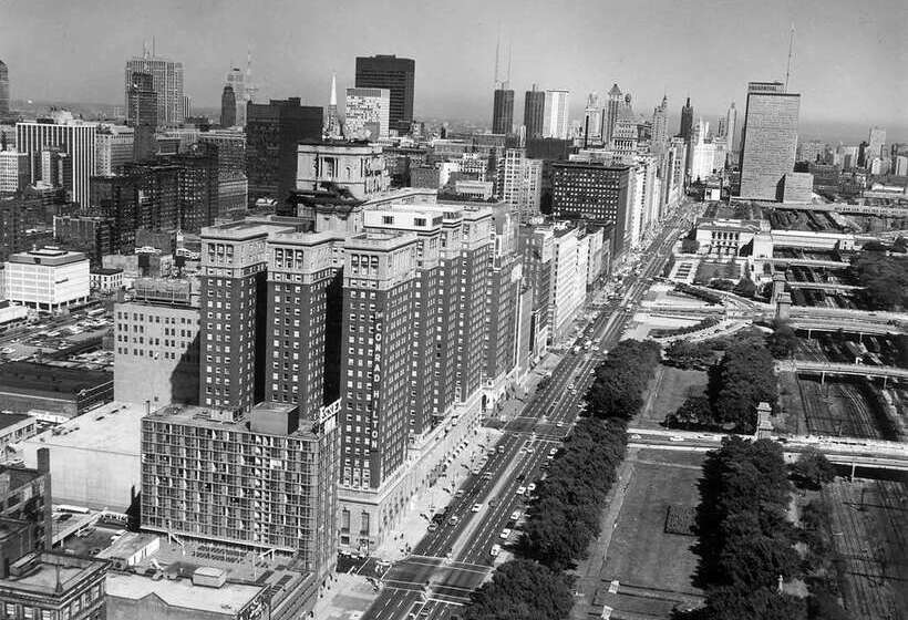 Отель Hilton Chicago