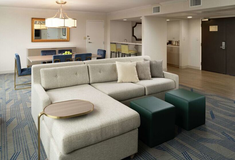 בית מלון כפרי Hilton Durham Near Duke University