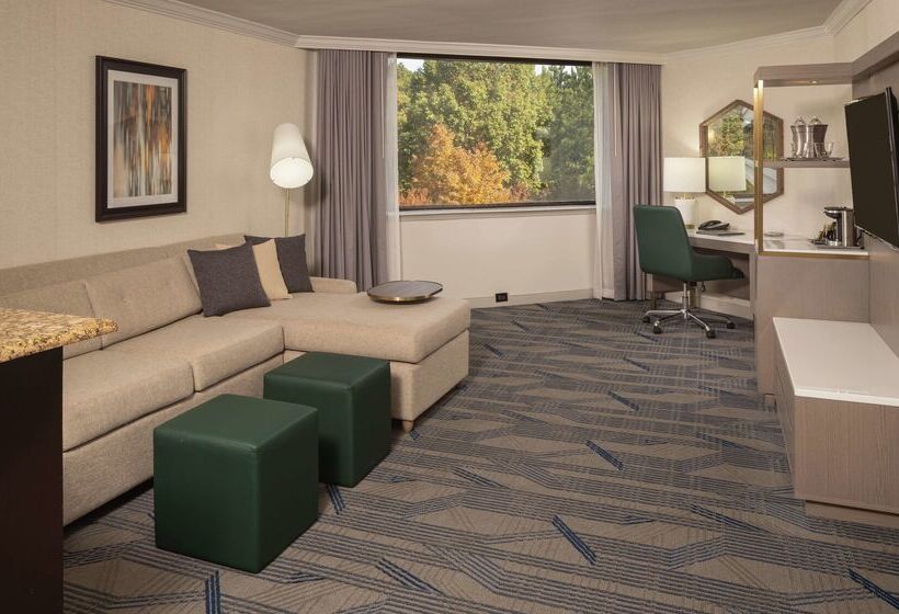 בית מלון כפרי Hilton Durham Near Duke University