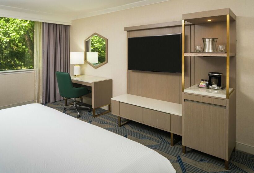 בית מלון כפרי Hilton Durham Near Duke University