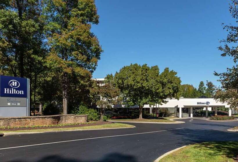 בית מלון כפרי Hilton Durham Near Duke University