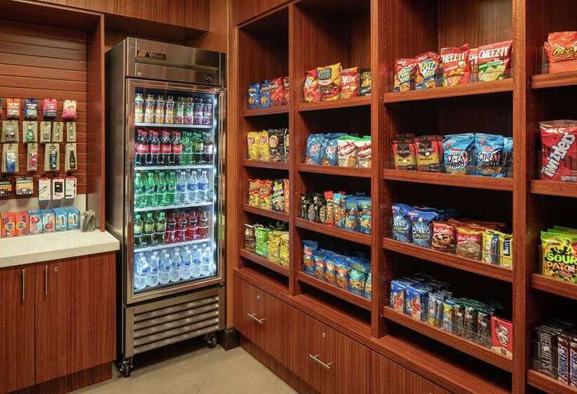 هتل Hilton Durham Near Duke University