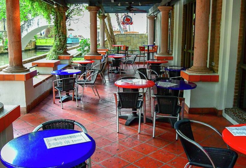 호텔 Hilton Palacio Del Rio