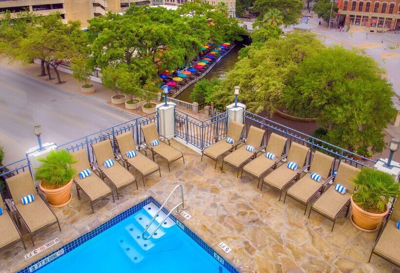 호텔 Hilton Palacio Del Rio