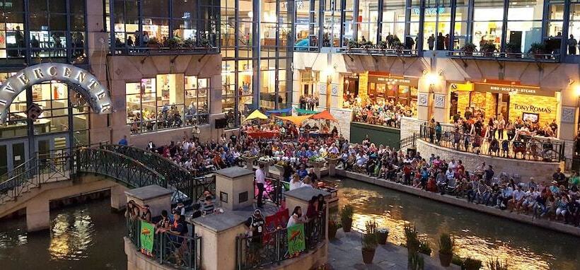 호텔 Hilton Palacio Del Rio