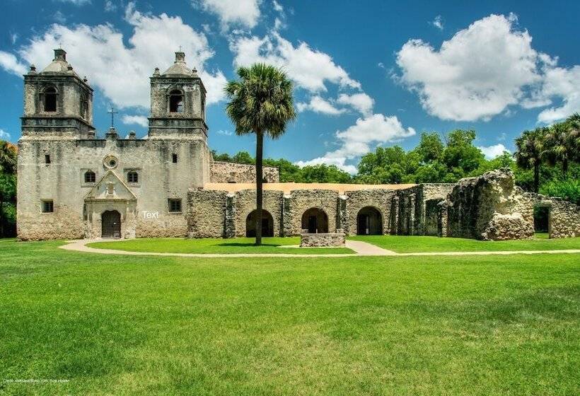 호텔 Hilton Palacio Del Rio