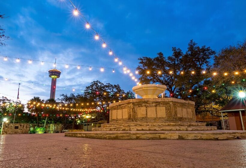 호텔 Hilton Palacio Del Rio