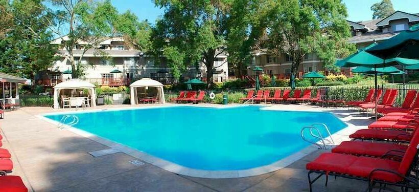 فندق Hilton Sonoma Wine Country