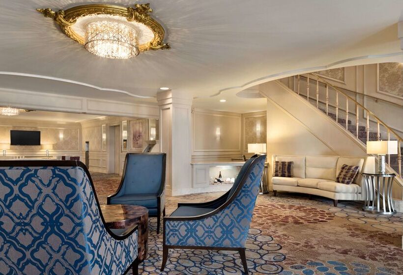 בית מלון כפרי Hilton St. Louis Frontenac