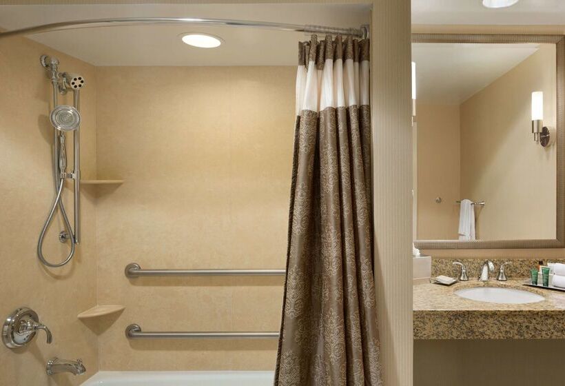 בית מלון כפרי Hilton St. Louis Frontenac