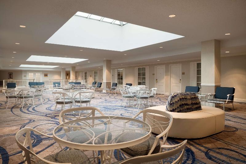 هتل Hilton St. Louis Frontenac