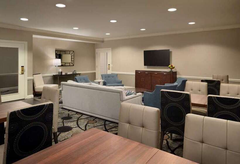 בית מלון כפרי Hilton St. Louis Frontenac