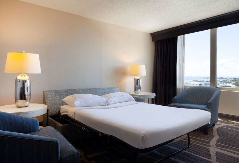 ホテル Hilton St. Petersburg Bayfront