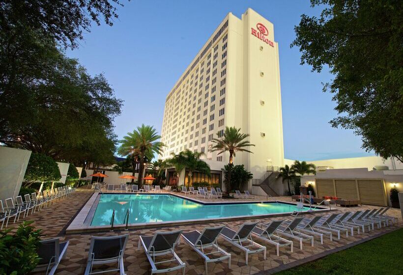 فندق Hilton St. Petersburg Bayfront