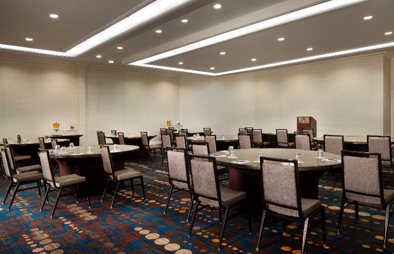 فندق Hilton St. Petersburg Bayfront
