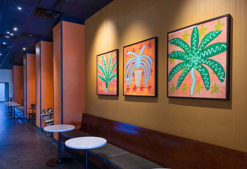 ホテル Hilton St. Petersburg Bayfront