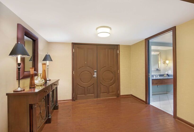 Hilton Stamford Hotel & Executive Meeting Center