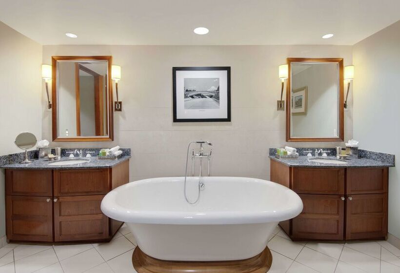 Hilton Stamford Hotel & Executive Meeting Center