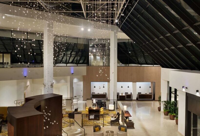 Hilton Stamford Hotel & Executive Meeting Center