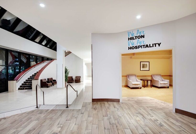 Hilton Stamford Hotel & Executive Meeting Center