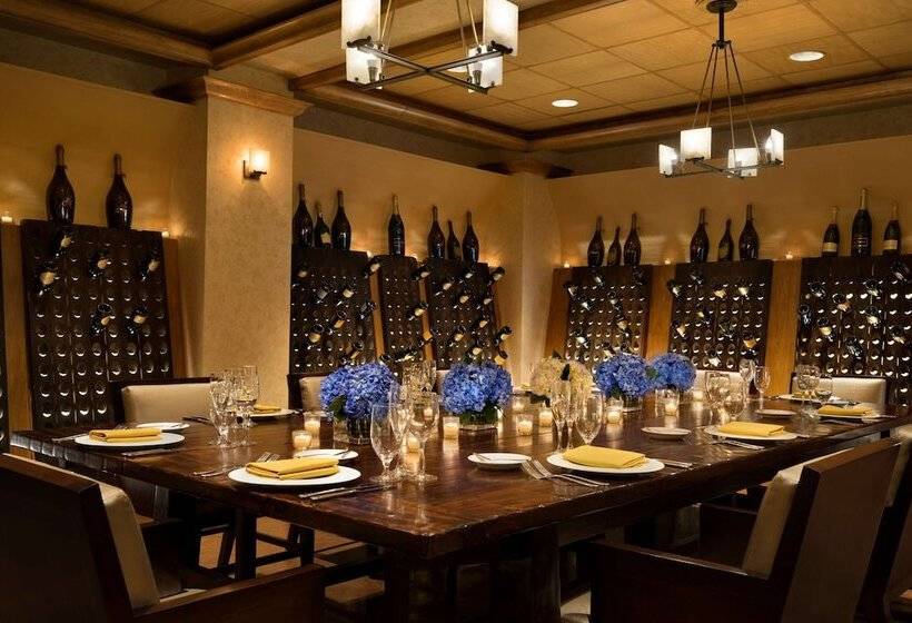 Hilton Stamford Hotel & Executive Meeting Center