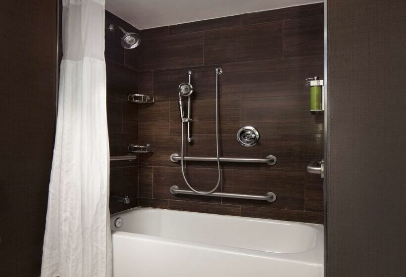 בית מלון כפרי Hilton Tampa Airport Westshore