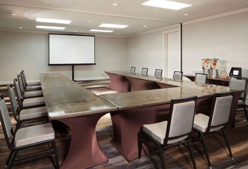 בית מלון כפרי Hilton Tampa Airport Westshore