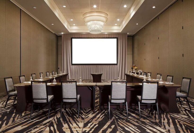 בית מלון כפרי Hilton Tampa Airport Westshore