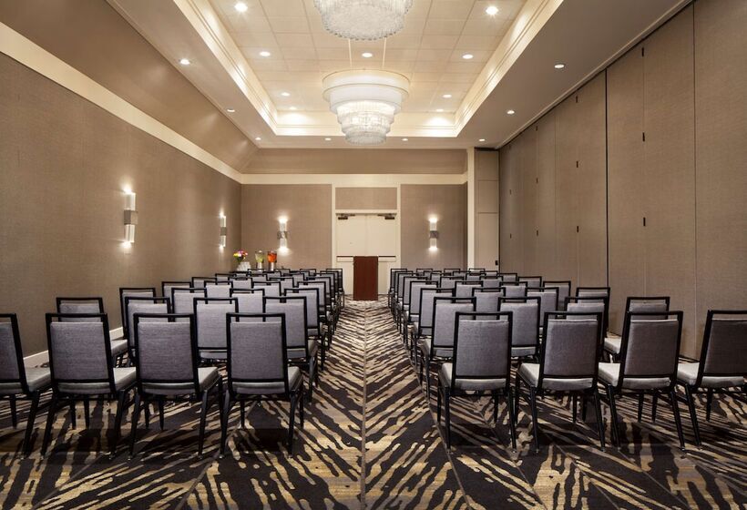 בית מלון כפרי Hilton Tampa Airport Westshore