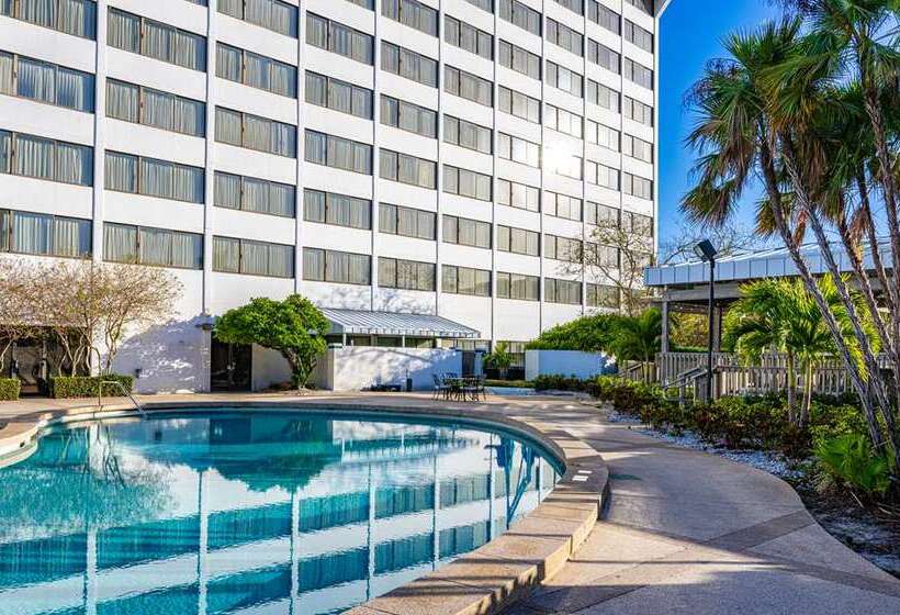 בית מלון כפרי Hilton Tampa Airport Westshore