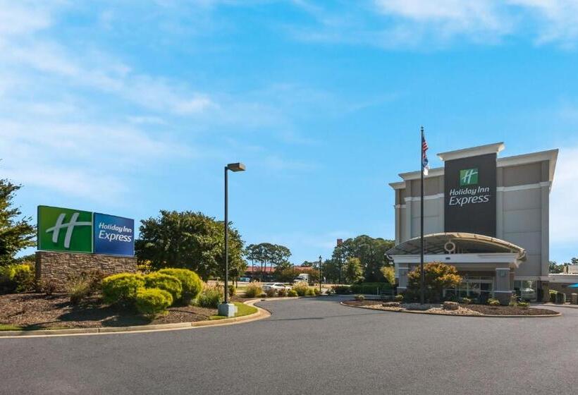 Holiday Inn Express Hotels Hampton, An Ihg