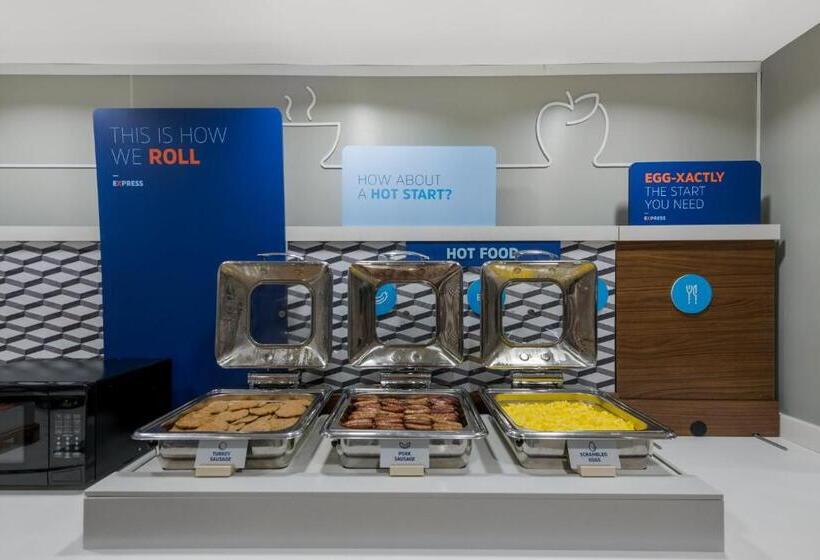 Holiday Inn Express Hotels Hampton, An Ihg