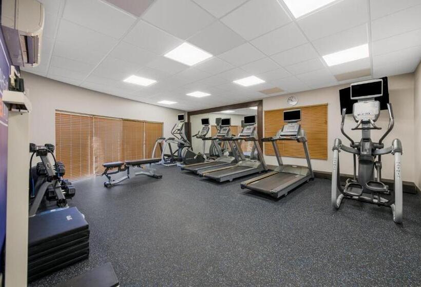 Holiday Inn Express Hotels Hampton, An Ihg