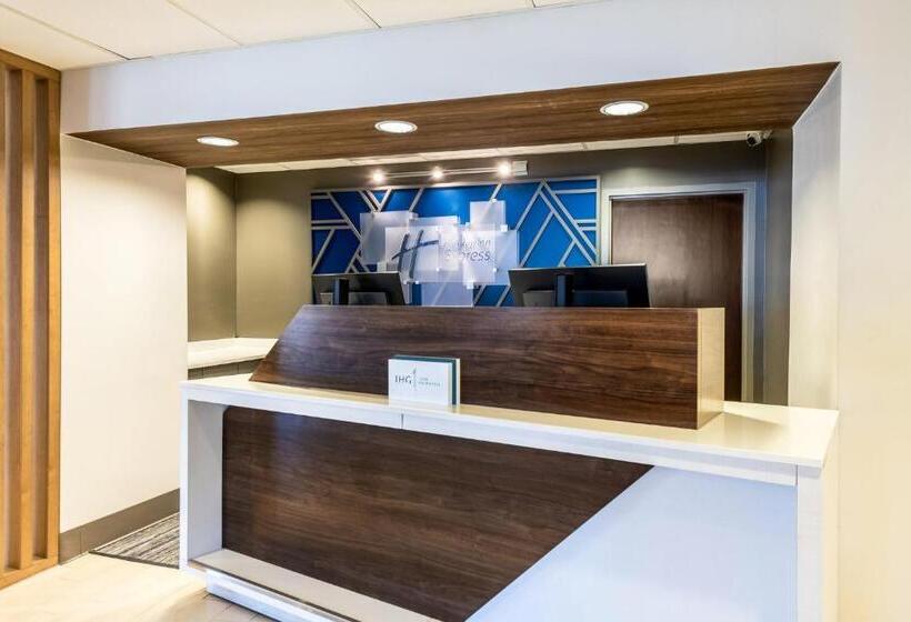 Holiday Inn Express Hotels Hampton, An Ihg