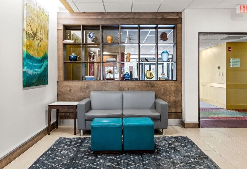 בית מלון כפרי Holiday Inn Johnson City, An Ihg