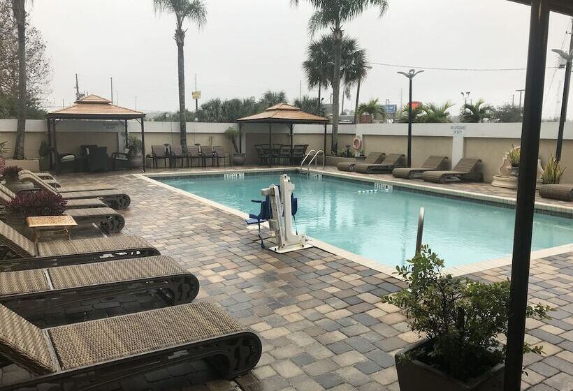 ホテル Holiday Inn Orlando East Ucf Area, An Ihg
