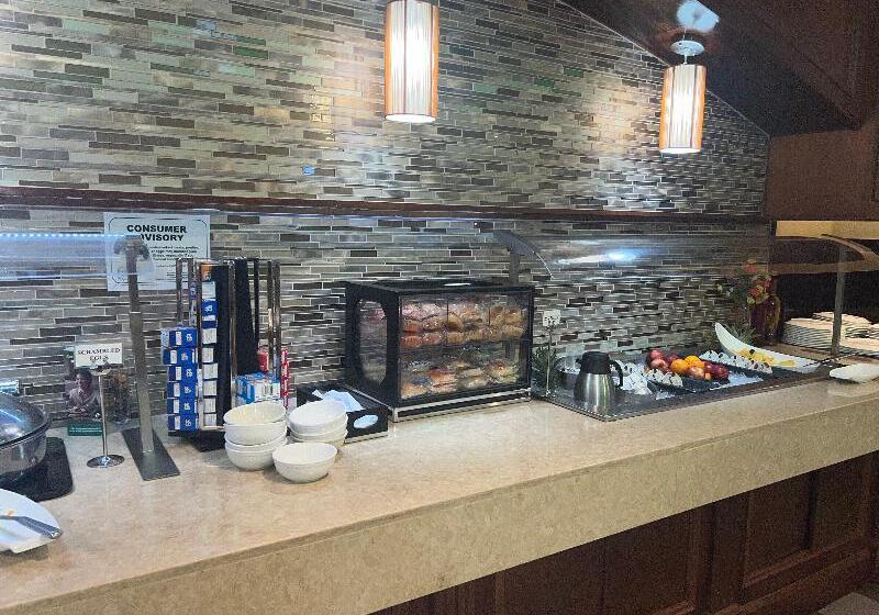 ホテル Holiday Inn Orlando East Ucf Area, An Ihg