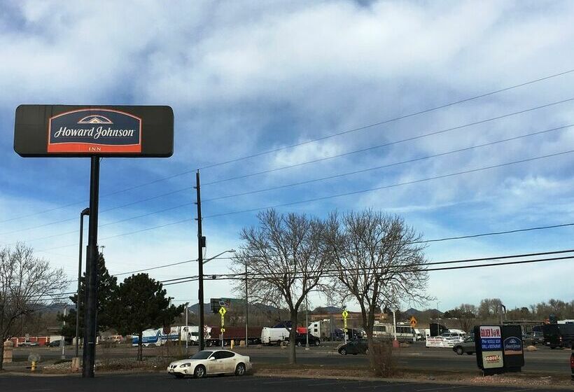 Отель Howard Johnson By Wyndham Denver West