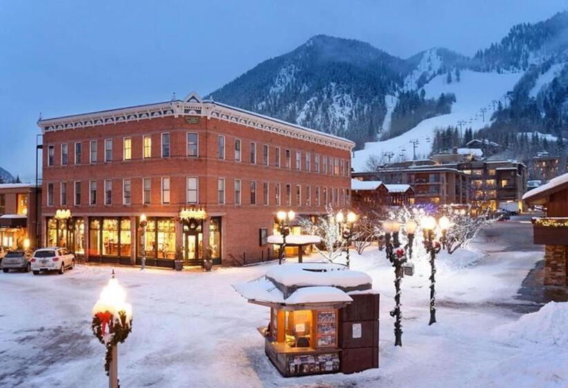 酒店 Independence Square Lodge By Frias