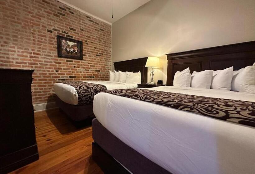 هتل Inn On St. Peter, A French Quarter Guest Houses Property