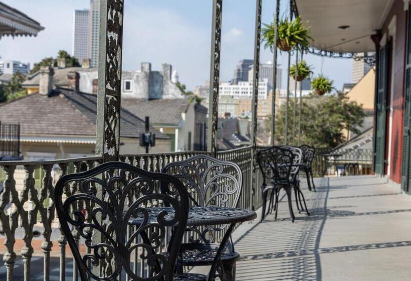 هتل Inn On St. Peter, A French Quarter Guest Houses Property