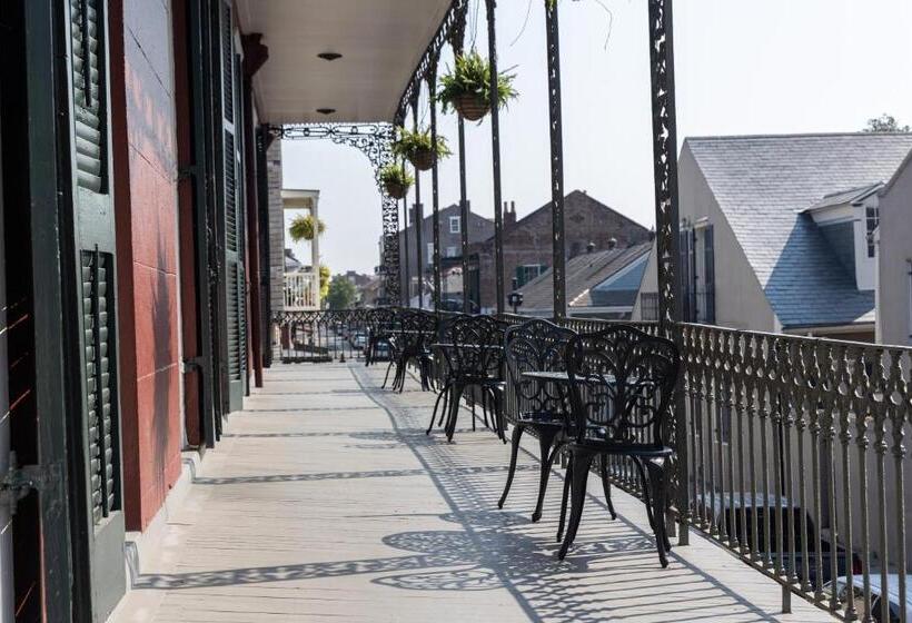 هتل Inn On St. Peter, A French Quarter Guest Houses Property